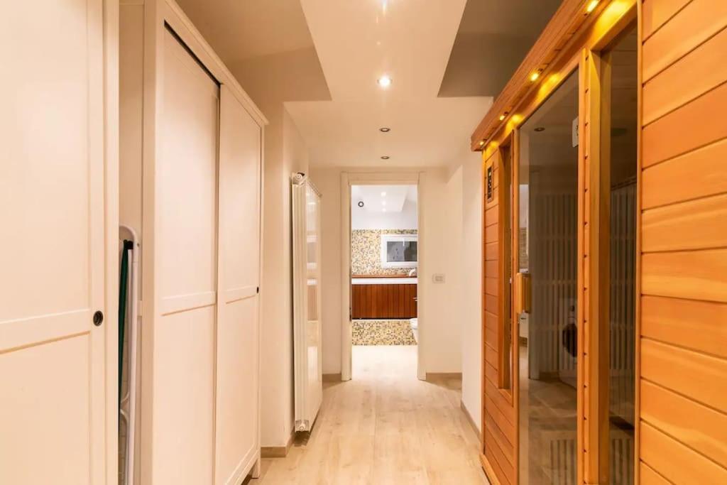 Moscova - Garibaldi Lusso, Sauna E Idromassaggio Milan Luaran gambar