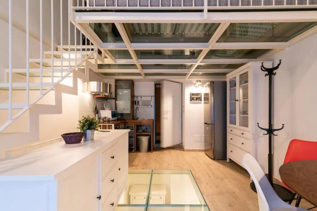 Moscova - Garibaldi Lusso, Sauna E Idromassaggio Milan Luaran gambar